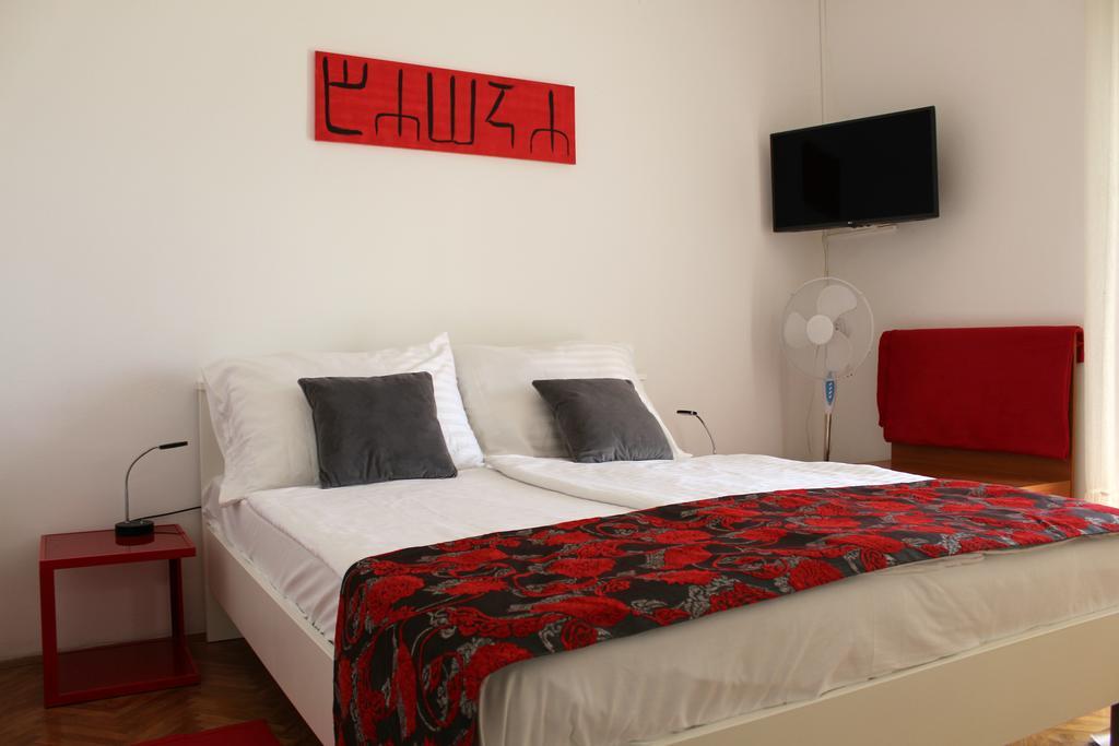 Apartments Nadia Baška Extérieur photo